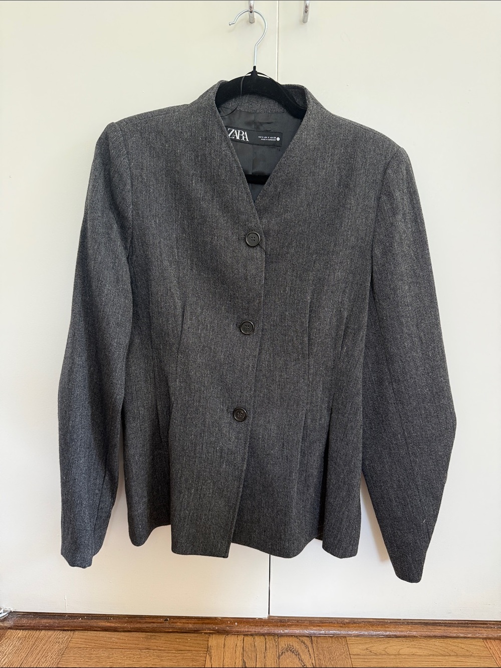 NWT! Zara Women's Gray Structured Button-Front Jacket.